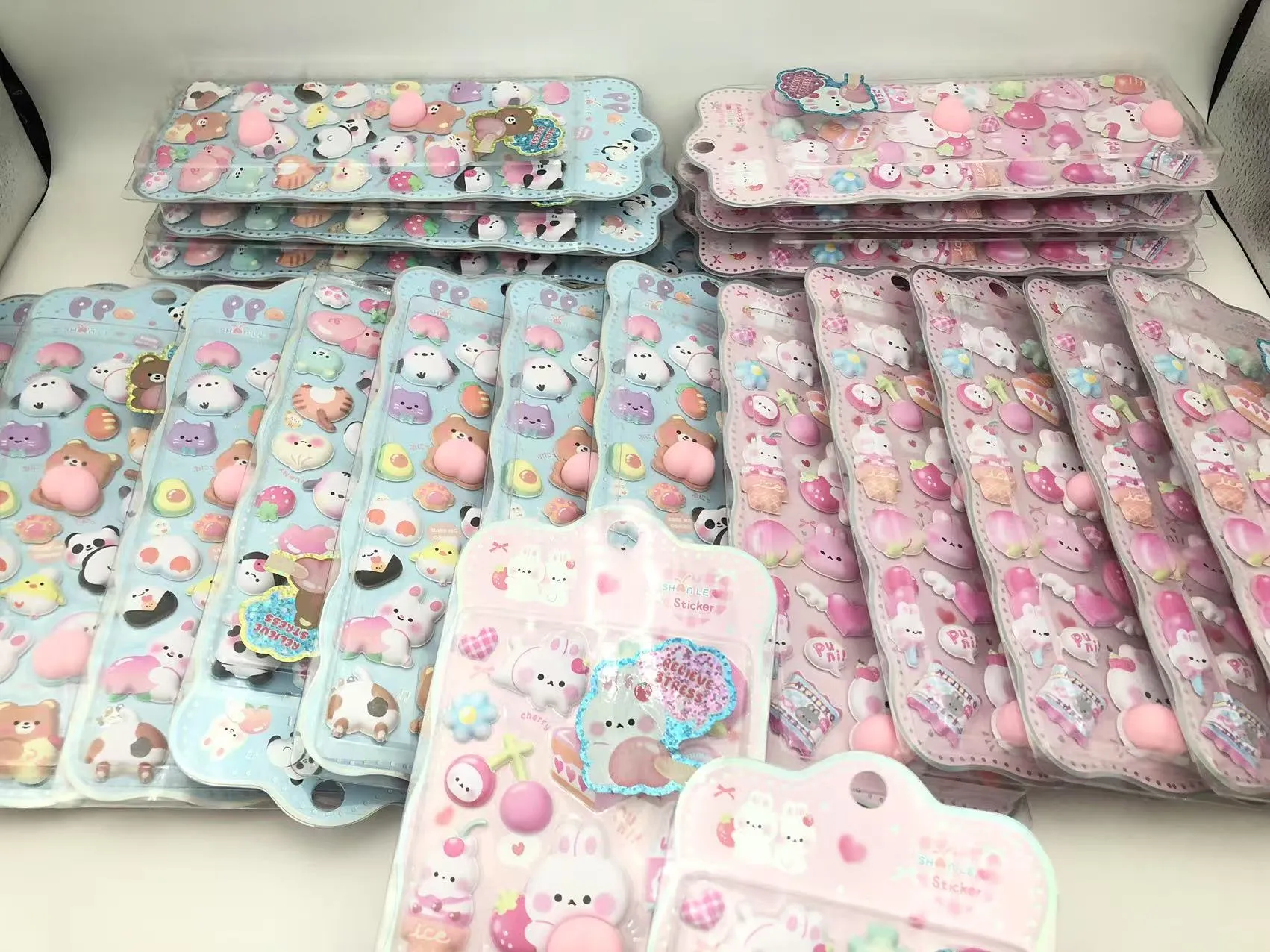 Dea-scéal greamáin faoisimh struis ó JOJO Pack inniu!