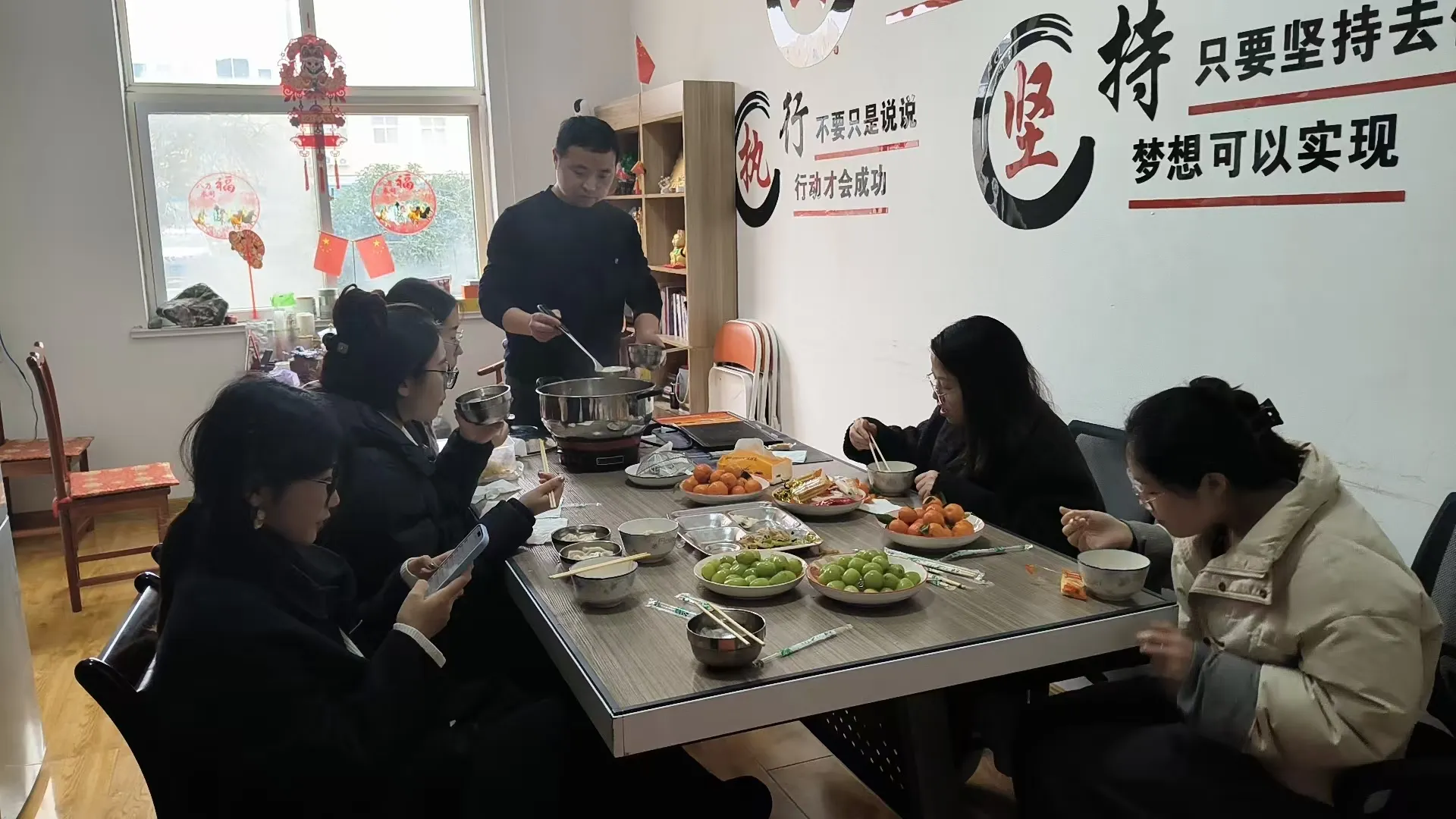 Déanann Pacáiste JOJO Féile Lantern a cheiliúradh le Tangyuan